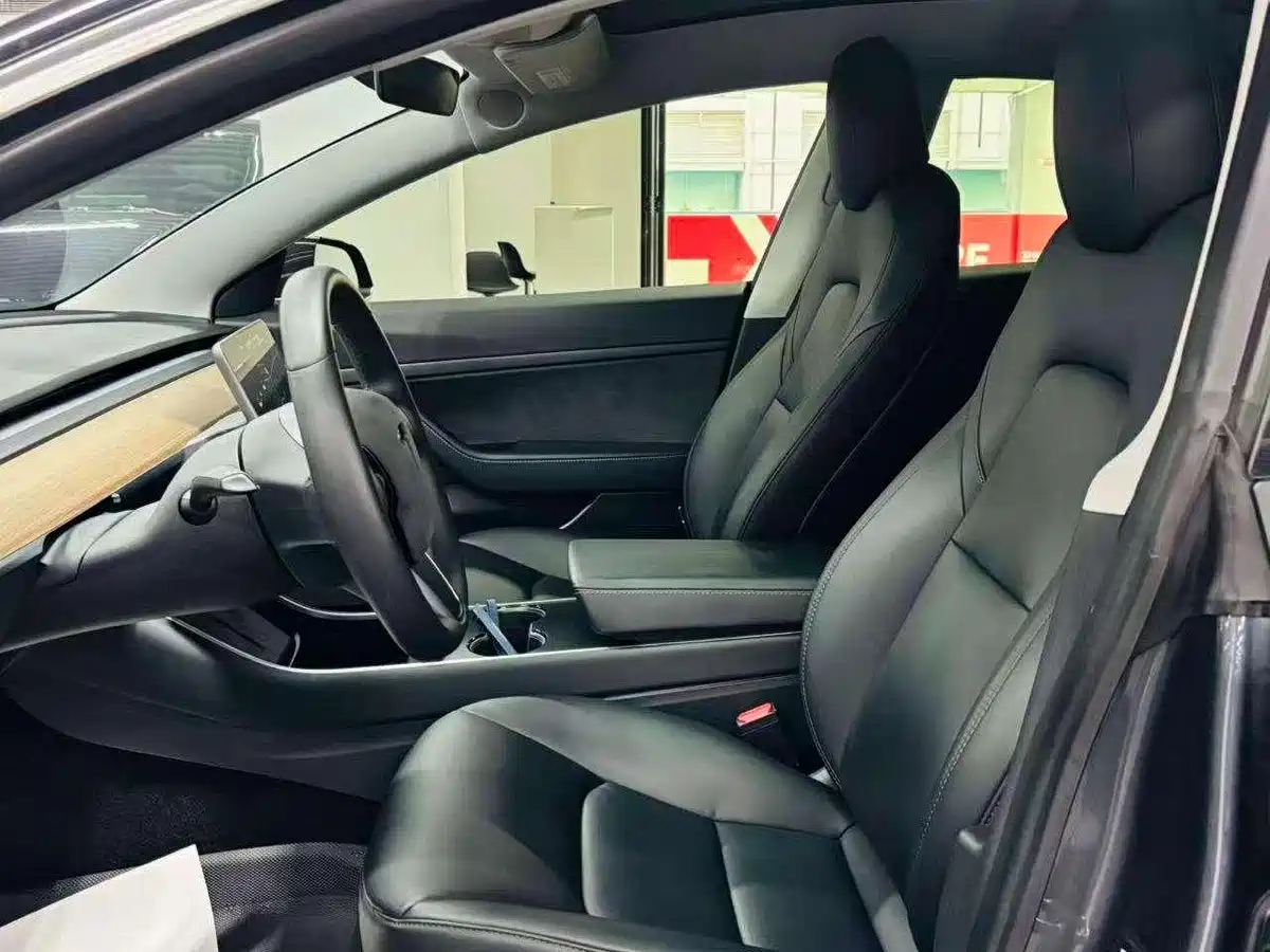 Tesla Model 3 2020 2020 Facelift Long Range Rear-Wheel Drive