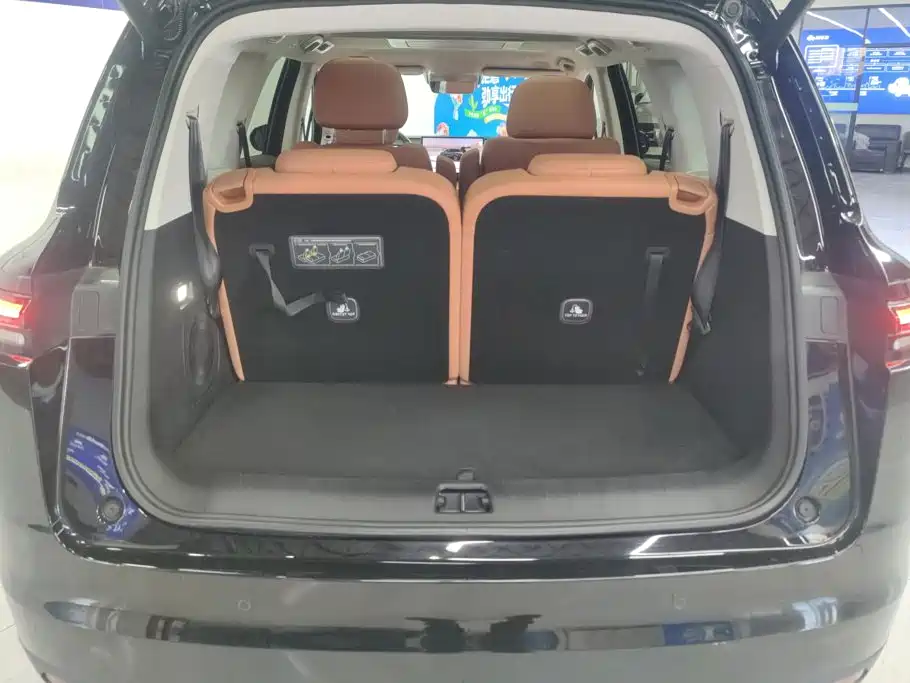 Leapmotor C16 2025 2026 Model Year EREV 280 LiDAR Premium Edition 6-Seater