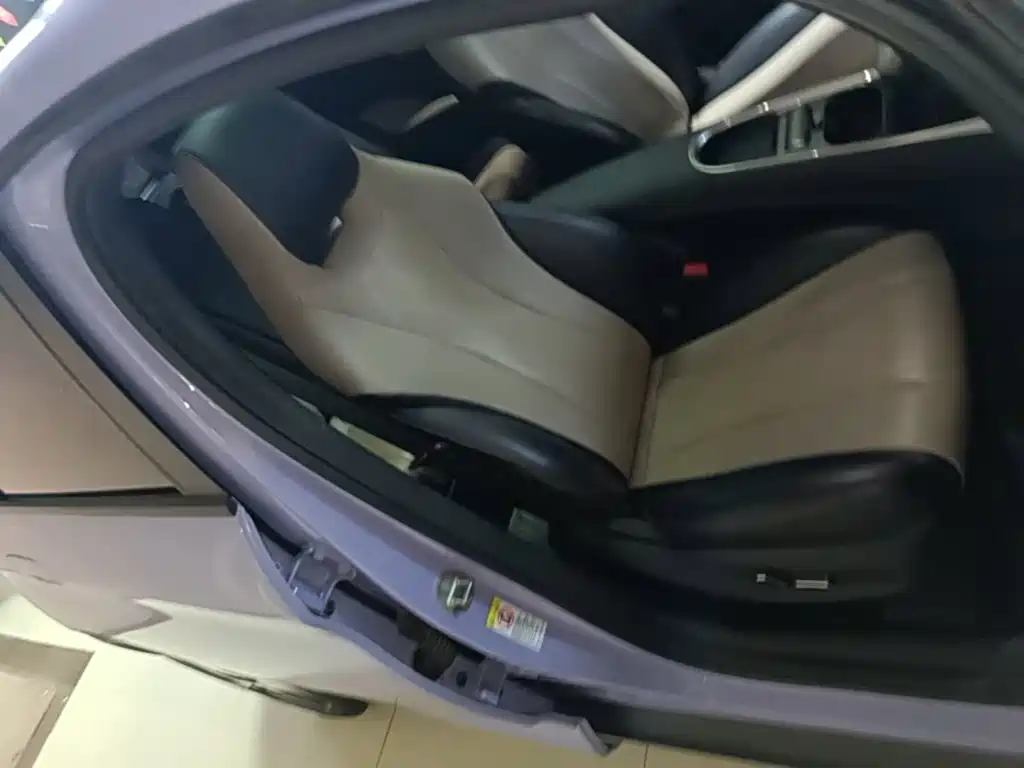 Фото 25 - BYD Dolphin
