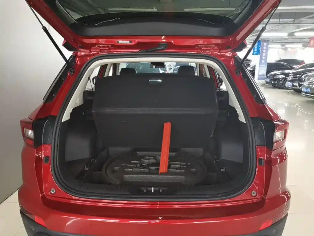 Фото 19 - Changan CS55