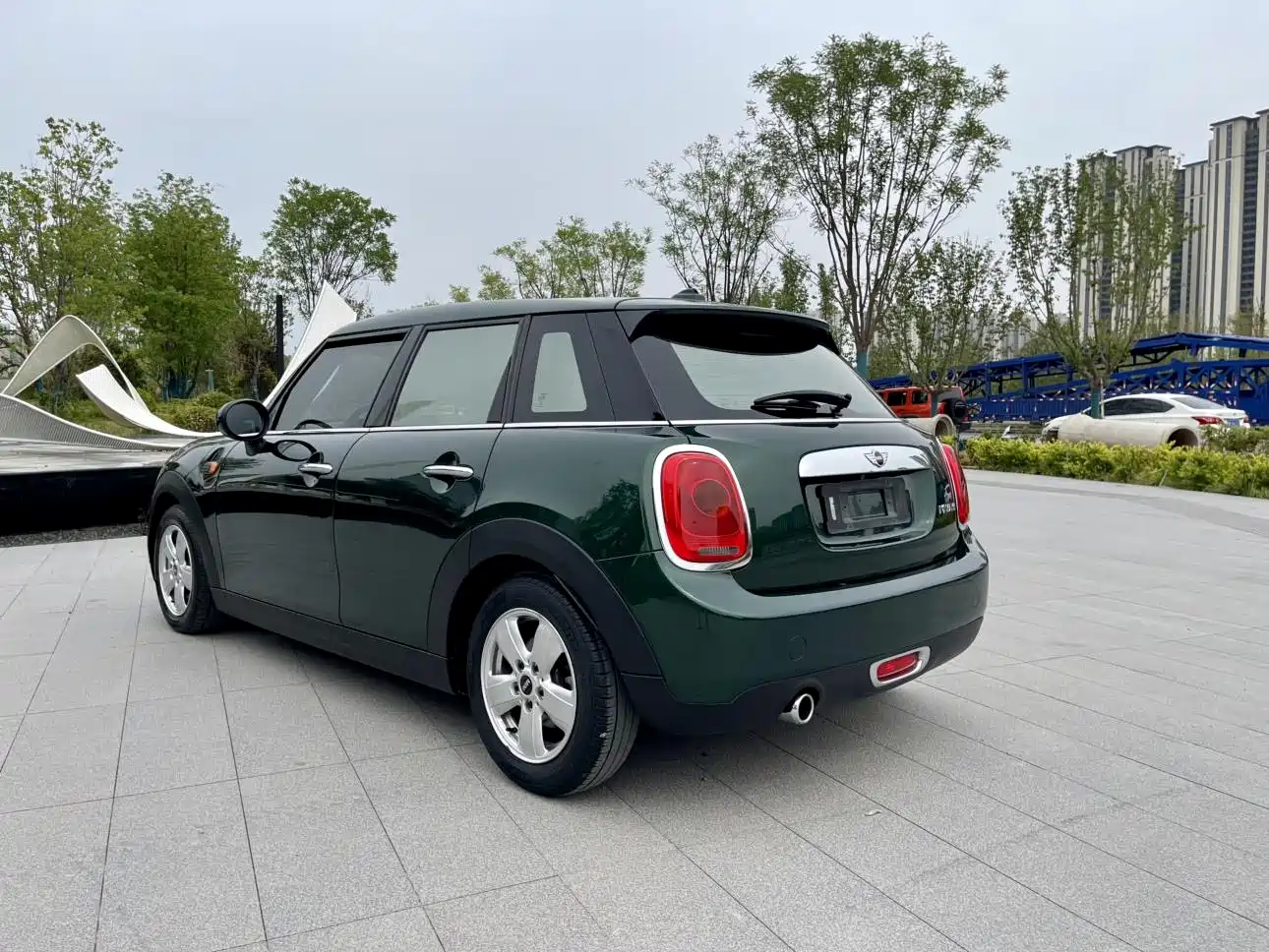 Фото 19 - MINI MINI