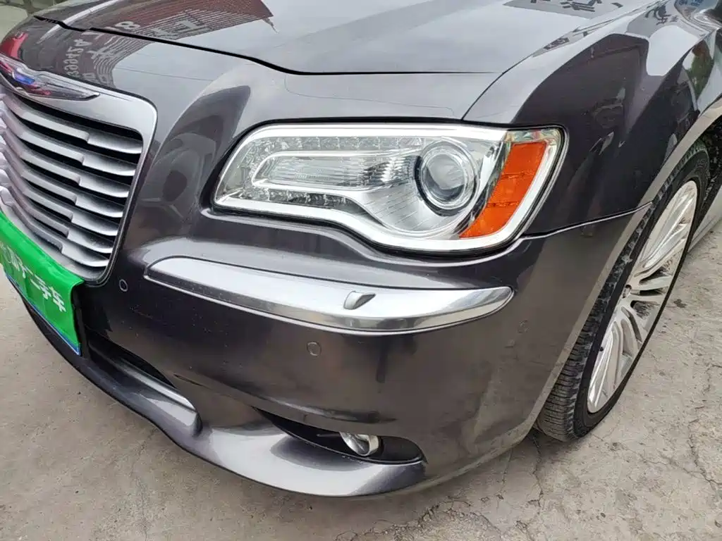 Chrysler 300C (Import) 2014 2014 3.0L Excellence Edition