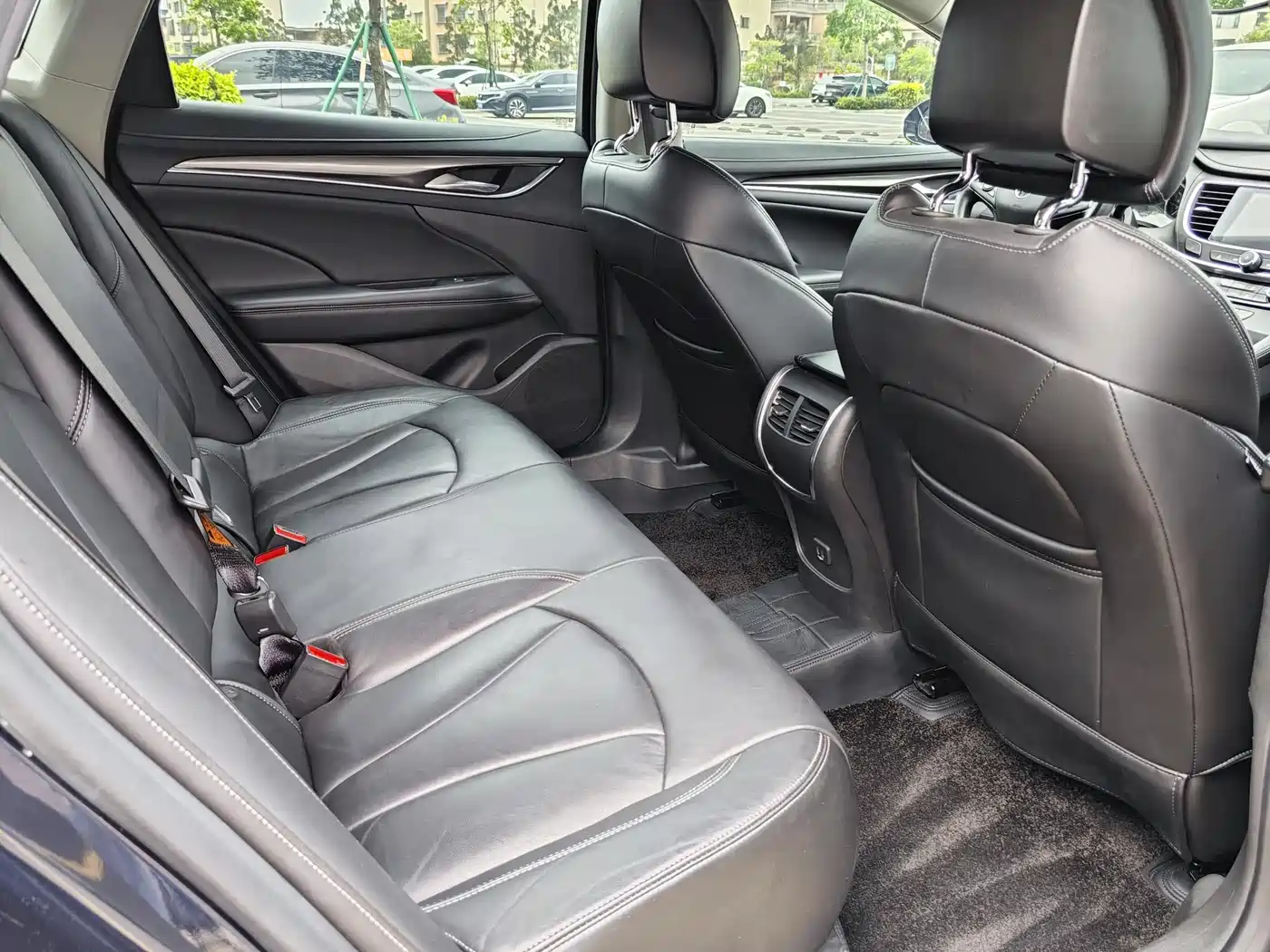 Buick LaCrosse 2020 652T Luxury фото 20