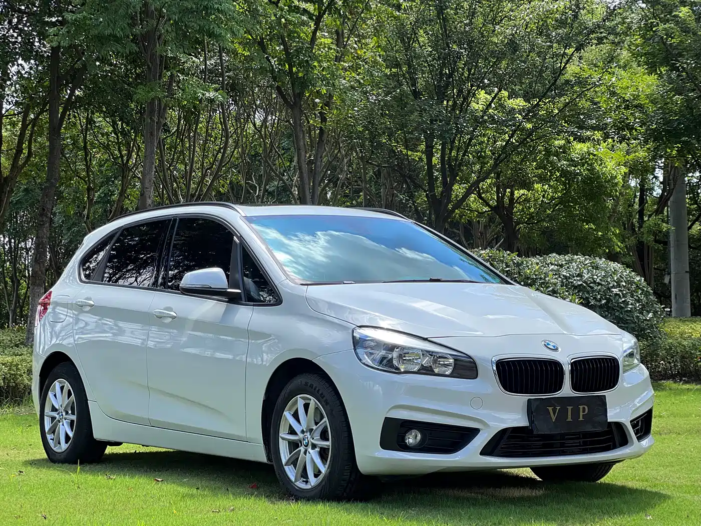 BMW 2 Series Touring 2016 2016 218i Fashion Model