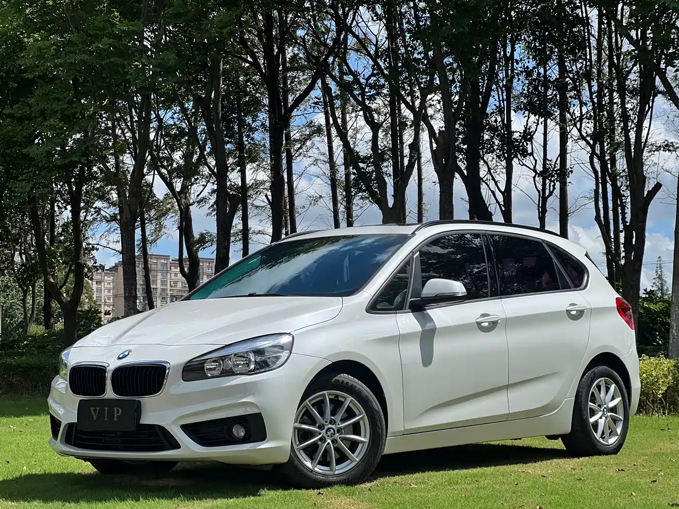 BMW 2 Series Touring 2016 2016 218i Fashion Model