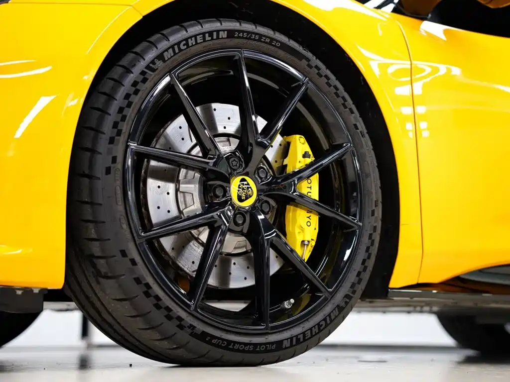Lotus EMIRA 2024 2021 2.0T DCT First Edition