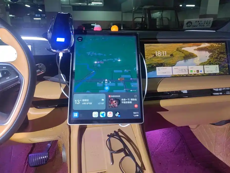 GEELY GALAXY GALAXY L7