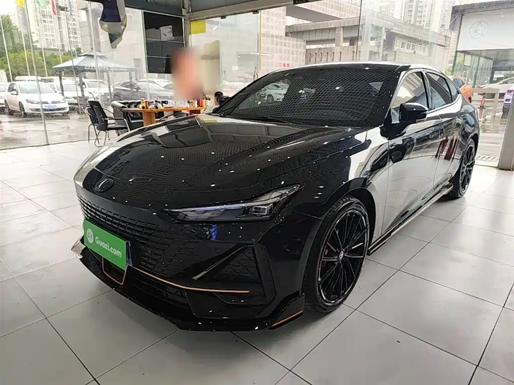 Changan UNI-V 2023 1.5T Sport Edition