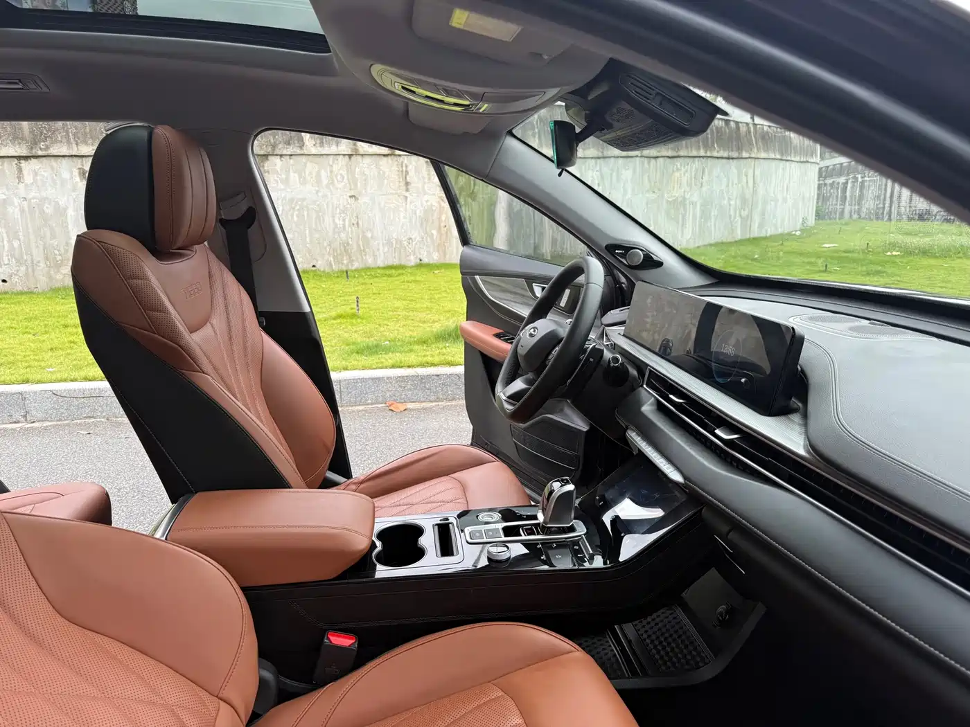Chery Tiggo 8 PLUS 2022 2022 Kunpeng Edition 390TGDI DCT Passion Edition
