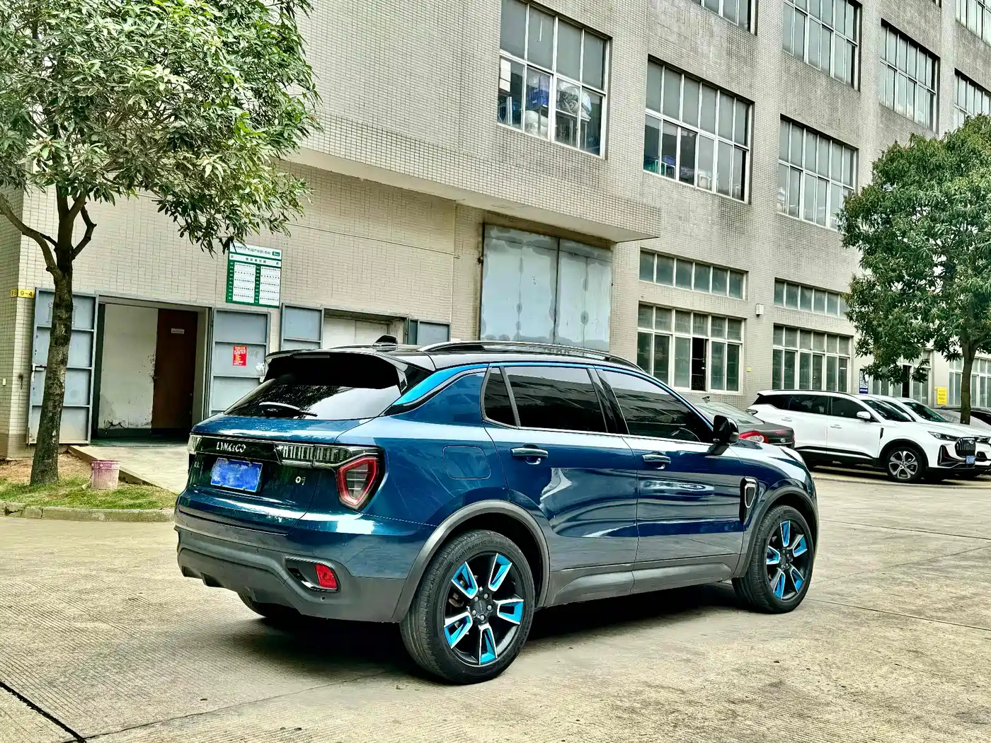 Lynk & Co 01 2017 2.0T 2WD Pro Version фото 13