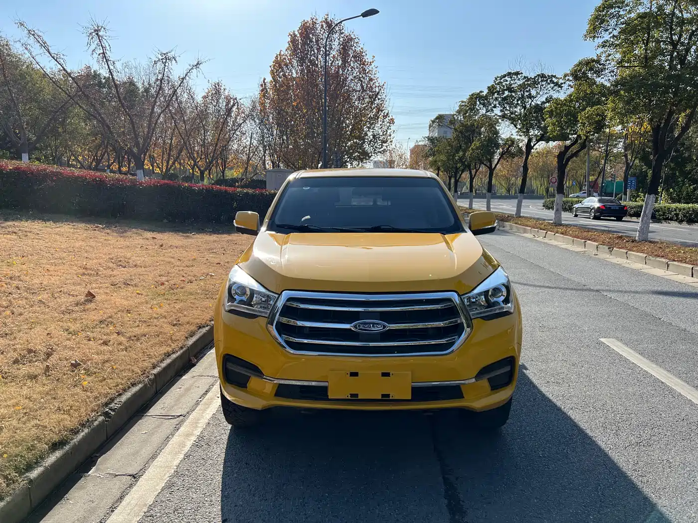 Isuzu TAGA Daka 2022 2021 1.8T Petrol Manual 2WD Ultra Luxury Long Wheelbase CE18