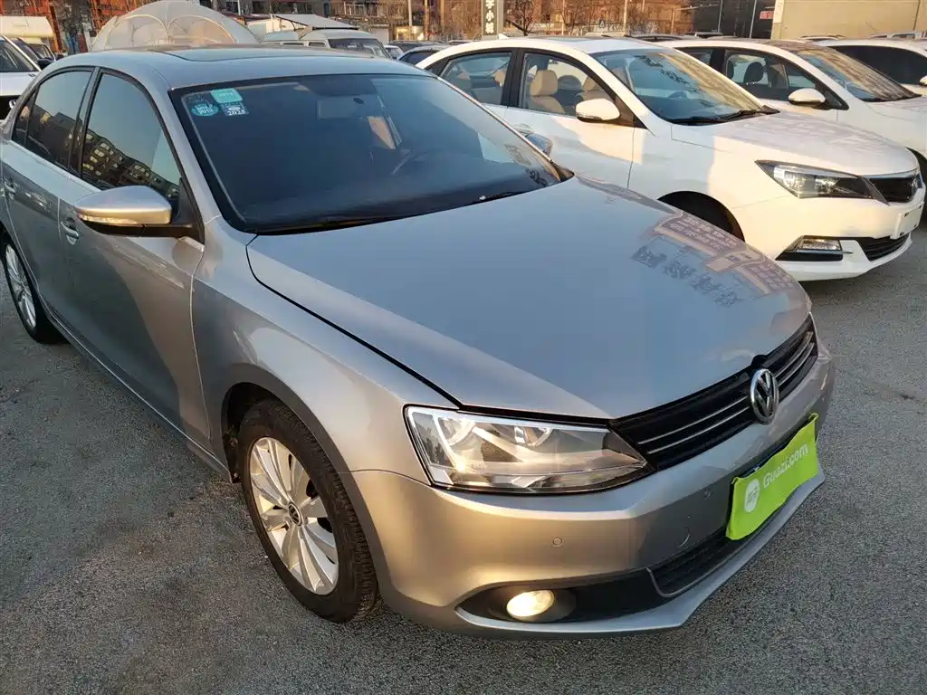 Volkswagen Sagitar 2014 1.4TSI Automatic Luxury фото 23
