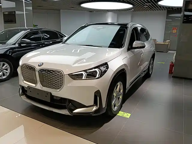  BMW BMW iX1 2023 eDrive25L X Design Package