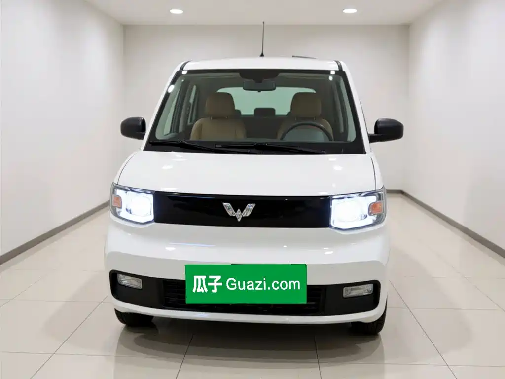 Photo 2 - Wuling Motors Hongguang MINIEV