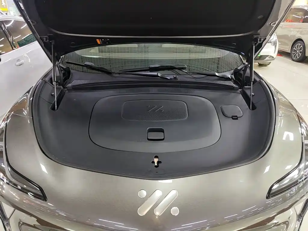 IM Motors IM LS7 2023 2023 Model 90kWh Elite RWD Edition