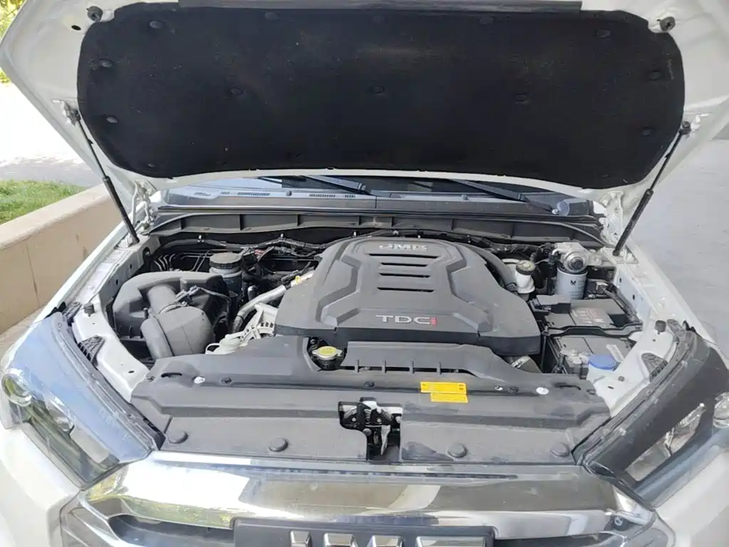 Jiangling Yuhu 7 2023 2022 2.0T Manual Diesel 2WD Comfort Standard Wheelbase