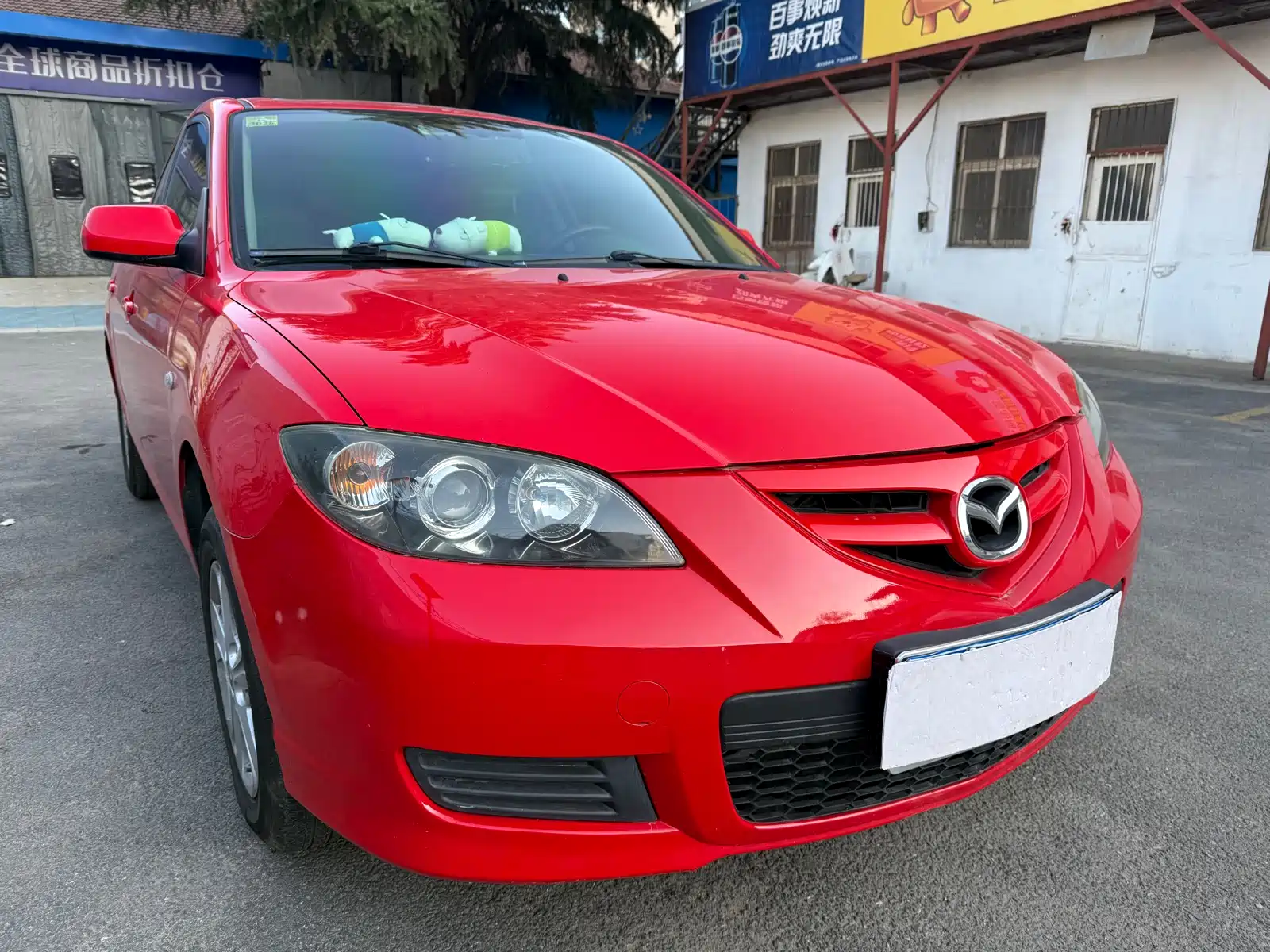 Фото 3 - Mazda 3