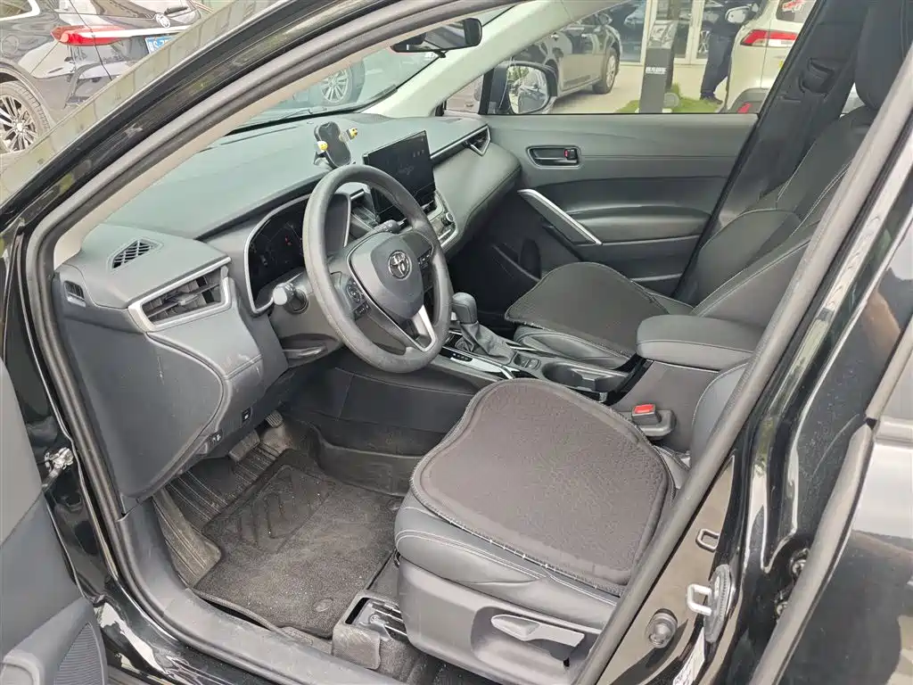 Toyota Frontlander 2025 2024 2.0L CVT Elite Plus Edition