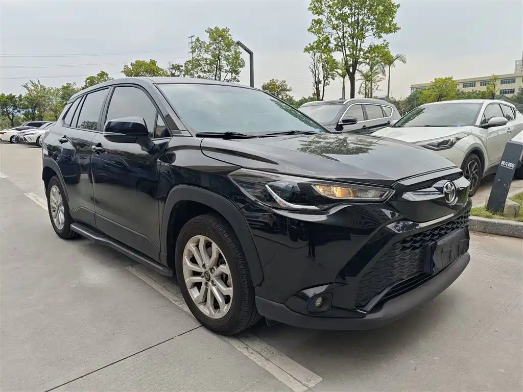 Toyota Frontlander 2025 2024 2.0L CVT Elite Plus Edition