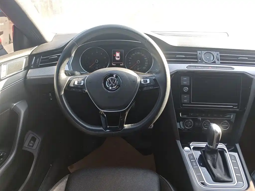 Volkswagen FAW-Volkswagen CC 2019 330TSI Charming Appearance (China V) фото 3