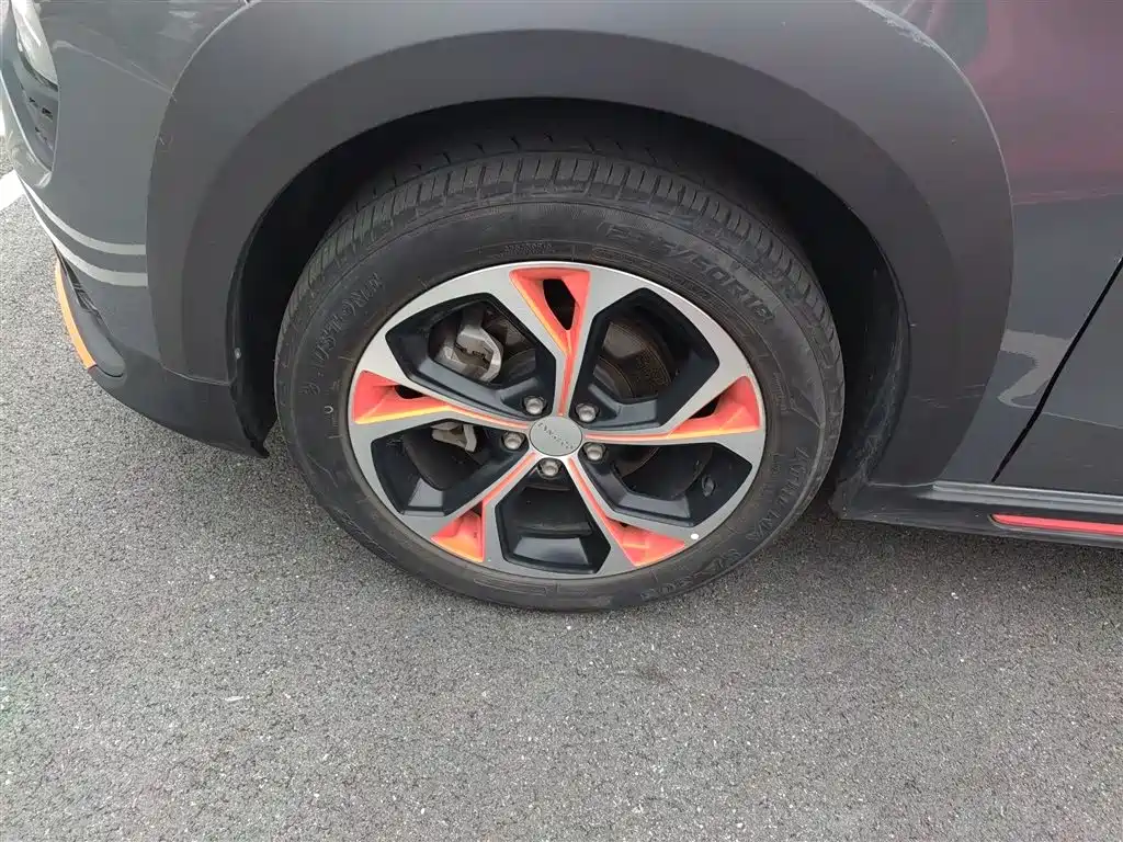 Lynk & Co 02 2019 1.5T DCT 2WD Shine Edition China VI фото 23