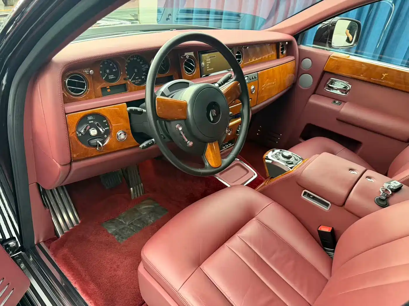 Rolls-Royce Phantom 2013 2013 6.7L Extended Wheelbase (EWB)