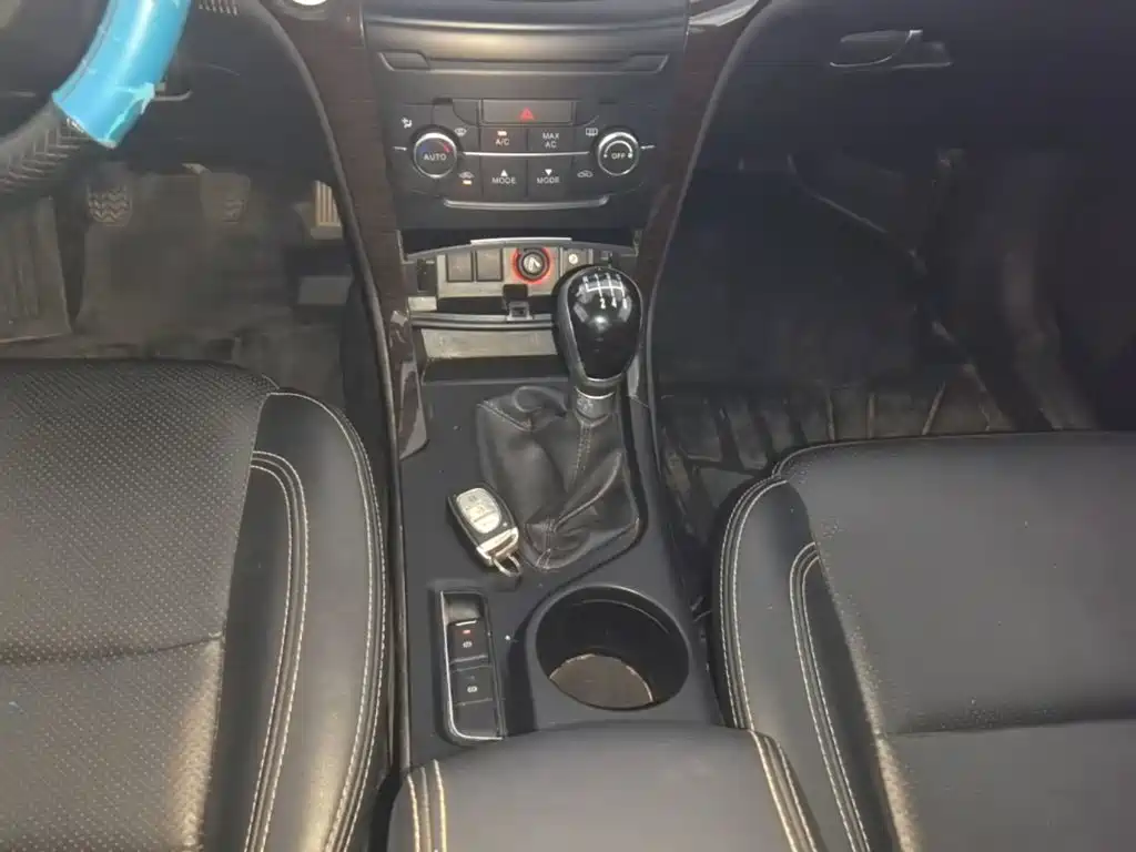BAIC Huansu S6 2016 2016 1.5T Manual Leading Style