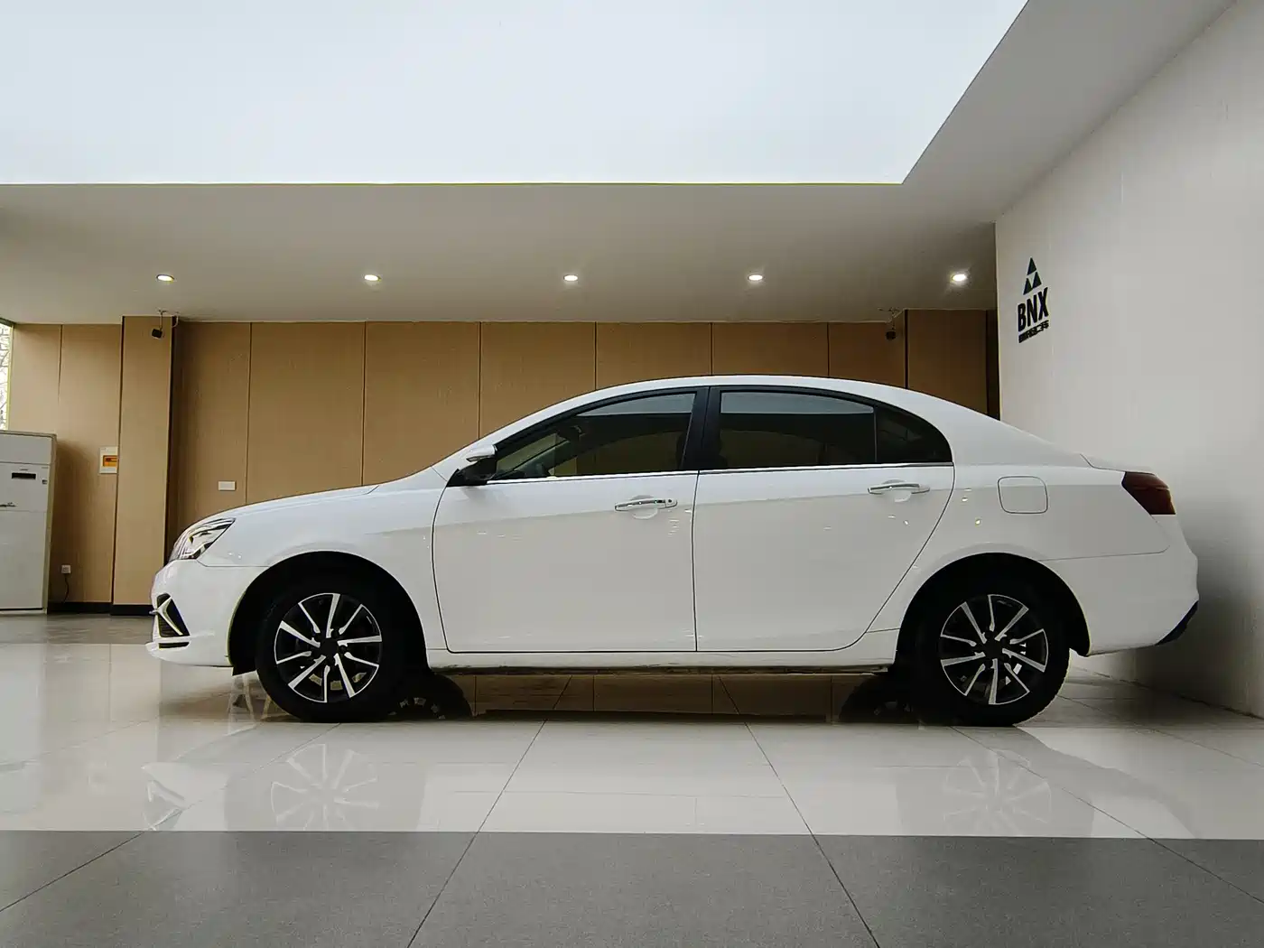 GEELY AUTOMOBILE EMGRAND