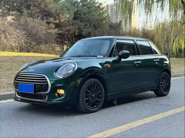 MINI 