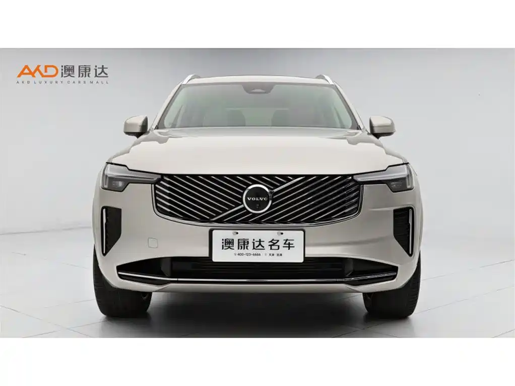 VOLVO XC90 PLUG IN HYBRID