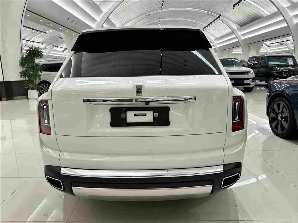 Rolls-Royce Cullinan 2021 2018 5-Seater Version
