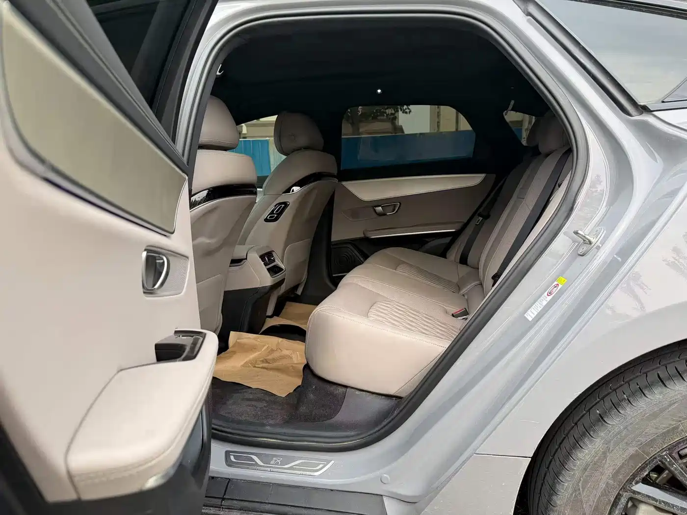 BYD Han 2025 DM-i Smart Drive Edition 125KM Elite фото 6