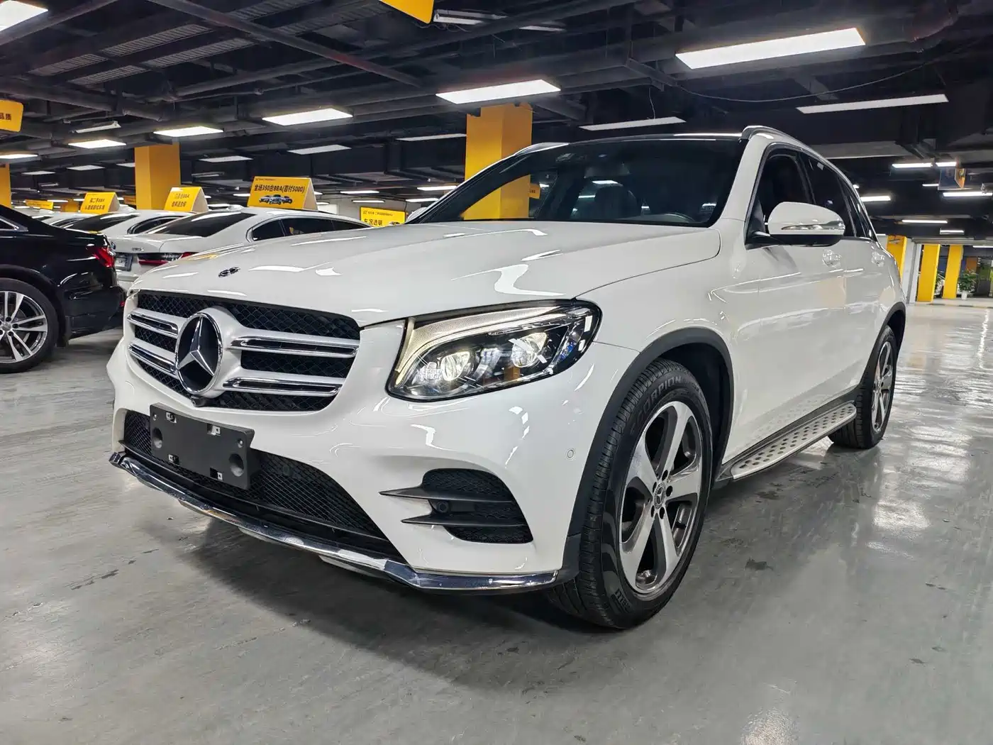 Mercedes-Benz GLC 2017 GLC 300 4MATIC Dynamic