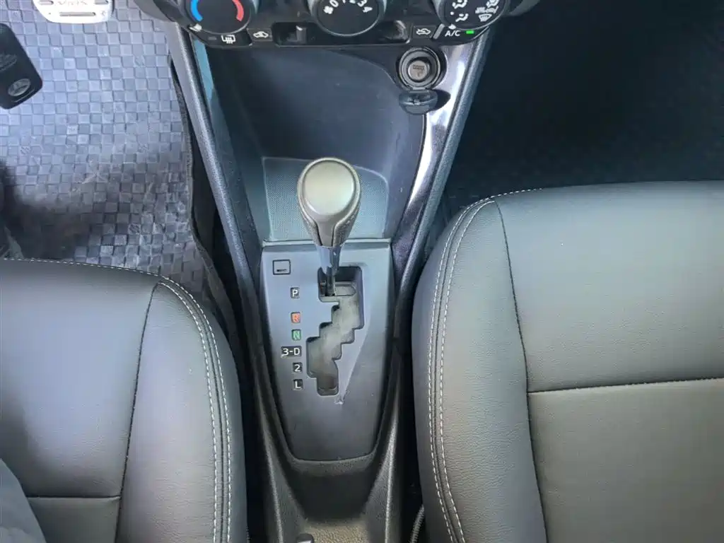 Toyota Vios 2014 1.5L Automatic Wisdom Edition фото 14