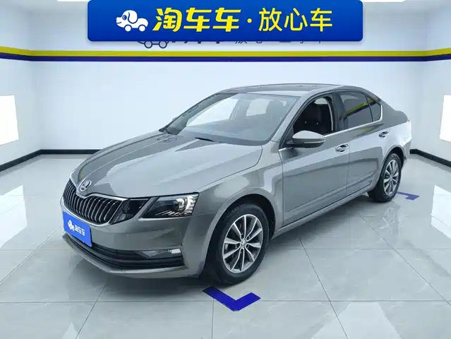 Skoda Octavia 1.5L, Автомат, Комфорт