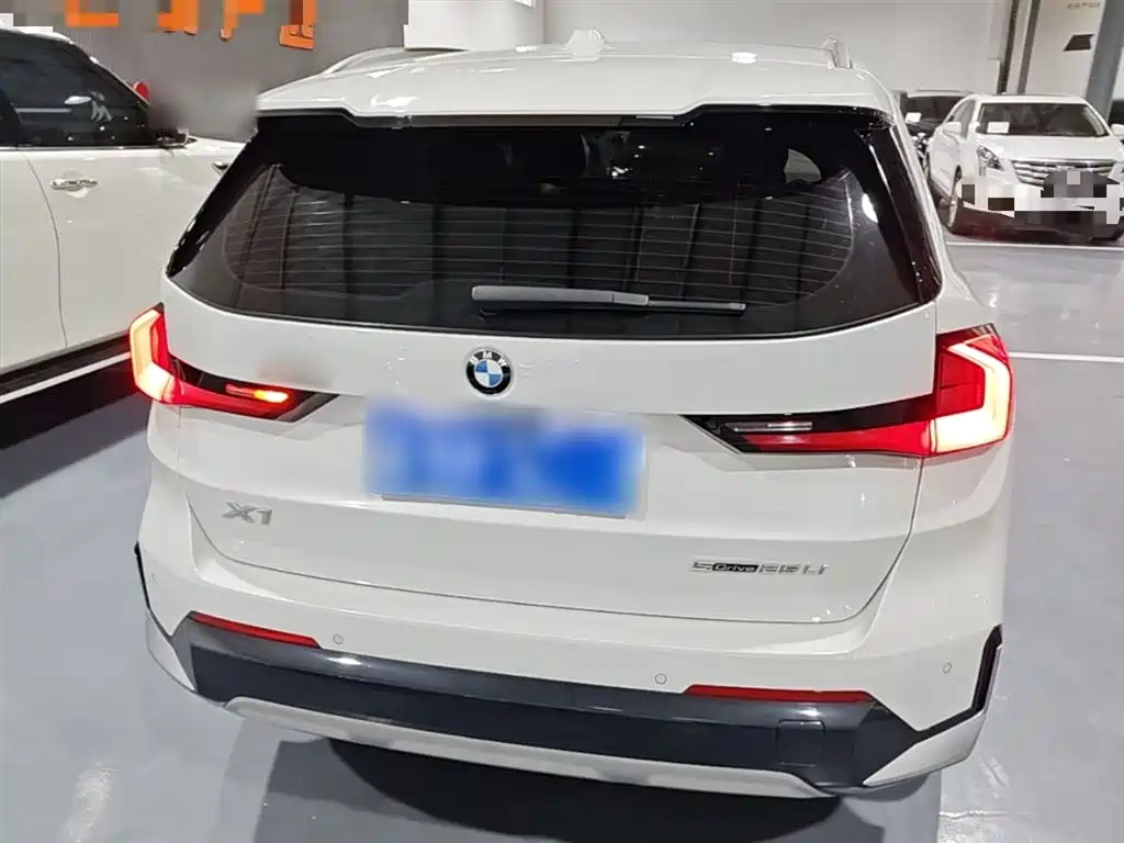 BMW X1 2023 sDrive25Li X Design Package фото 6