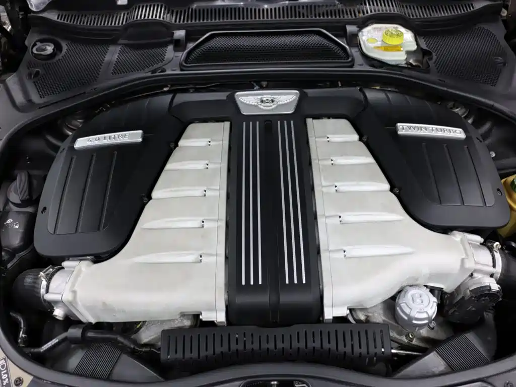 Photo 27 - Bentley Flying Spur