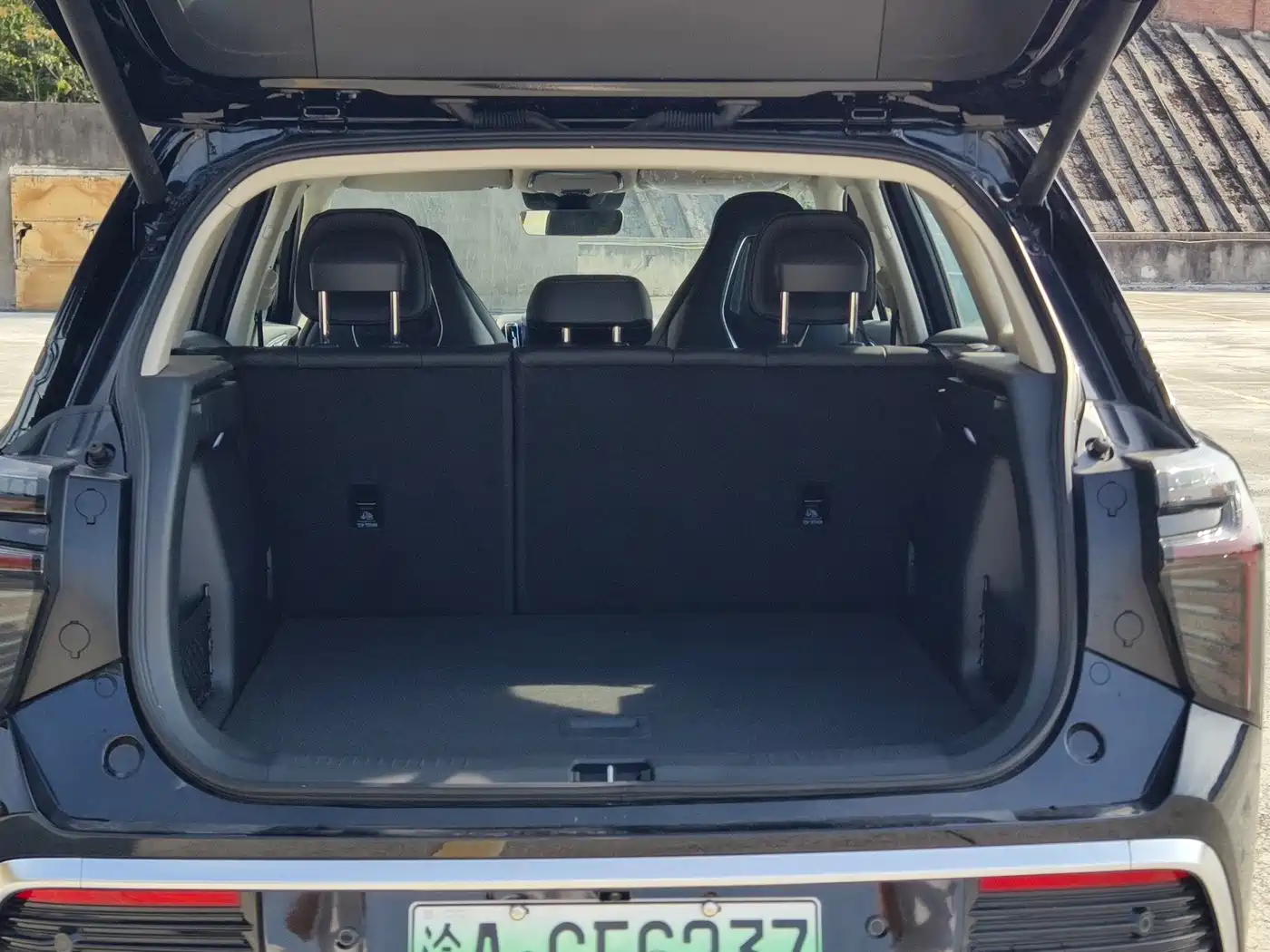 Hongqi HS3 PHEV 2026 2024 PHEV 115km Power Edition