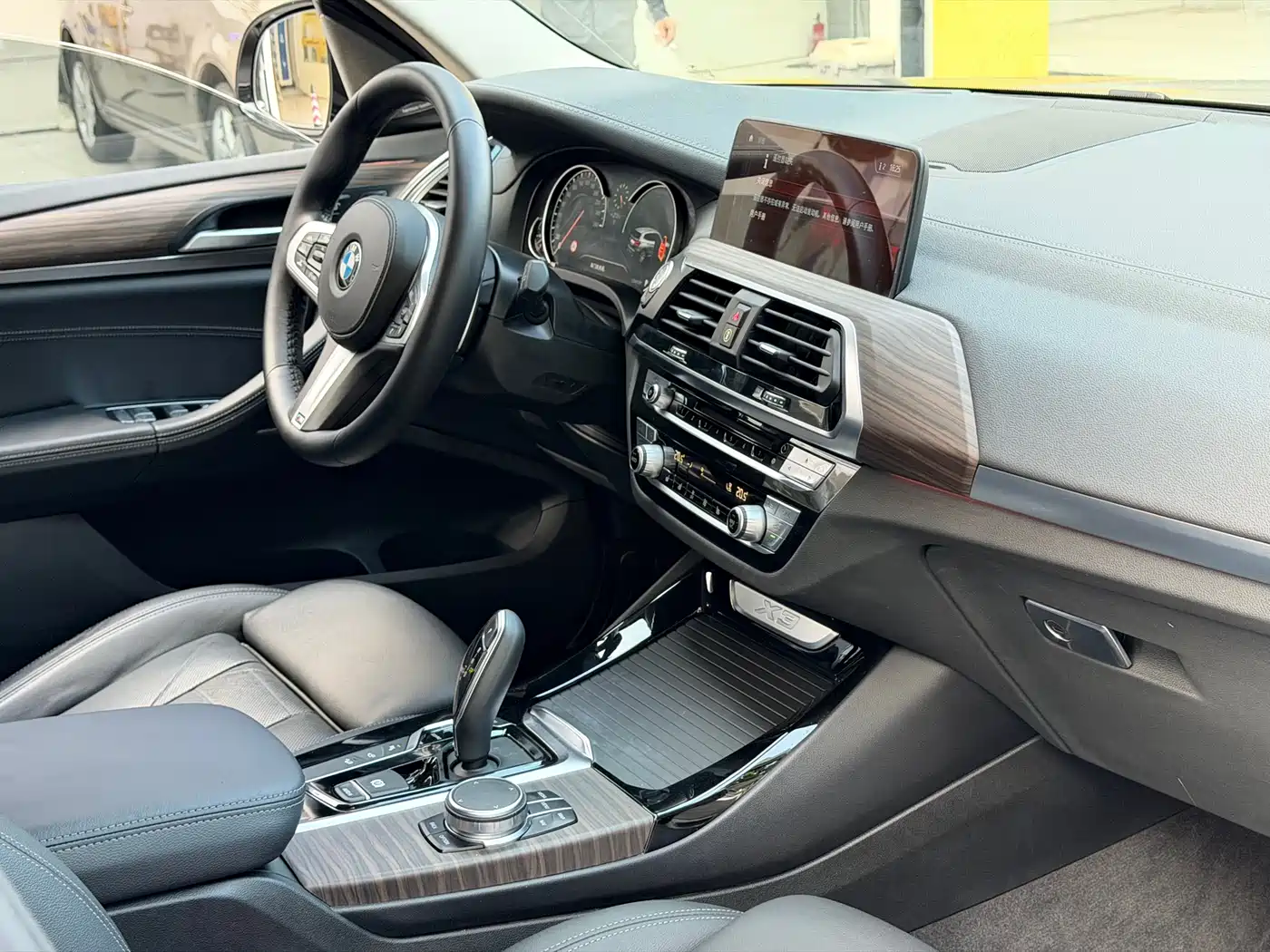 BMW X3 2019 xDrive30i Leading M Sport Package фото 18
