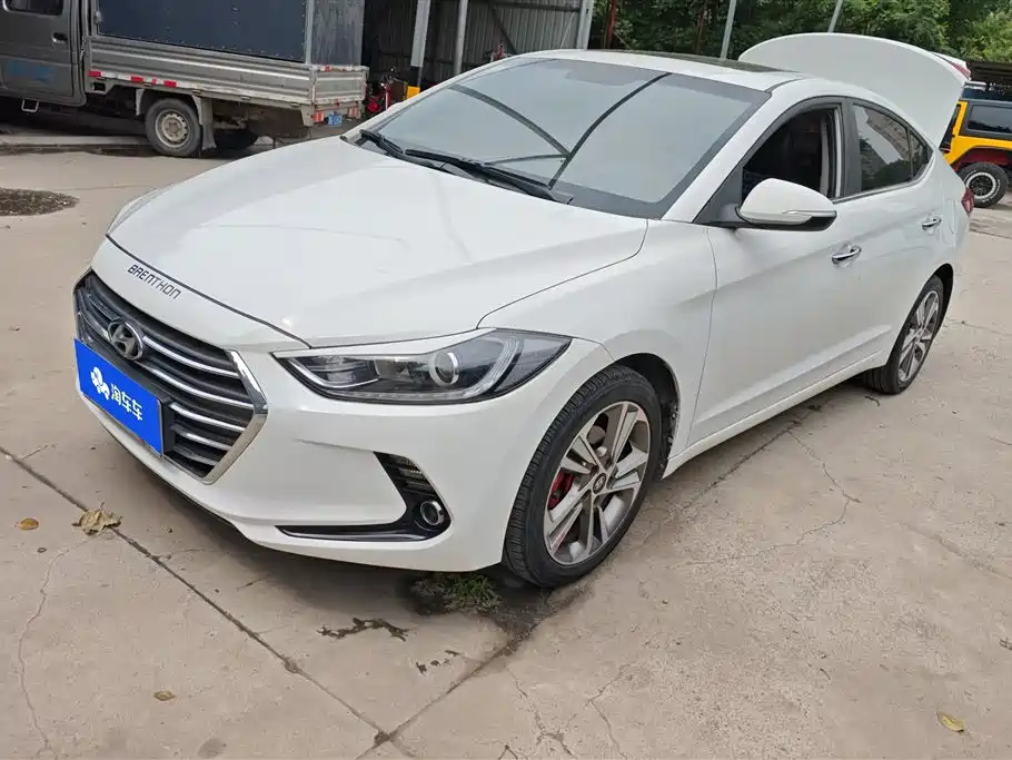 Hyundai Elantra 2016 Model 1.6L Automatic Smart Elite