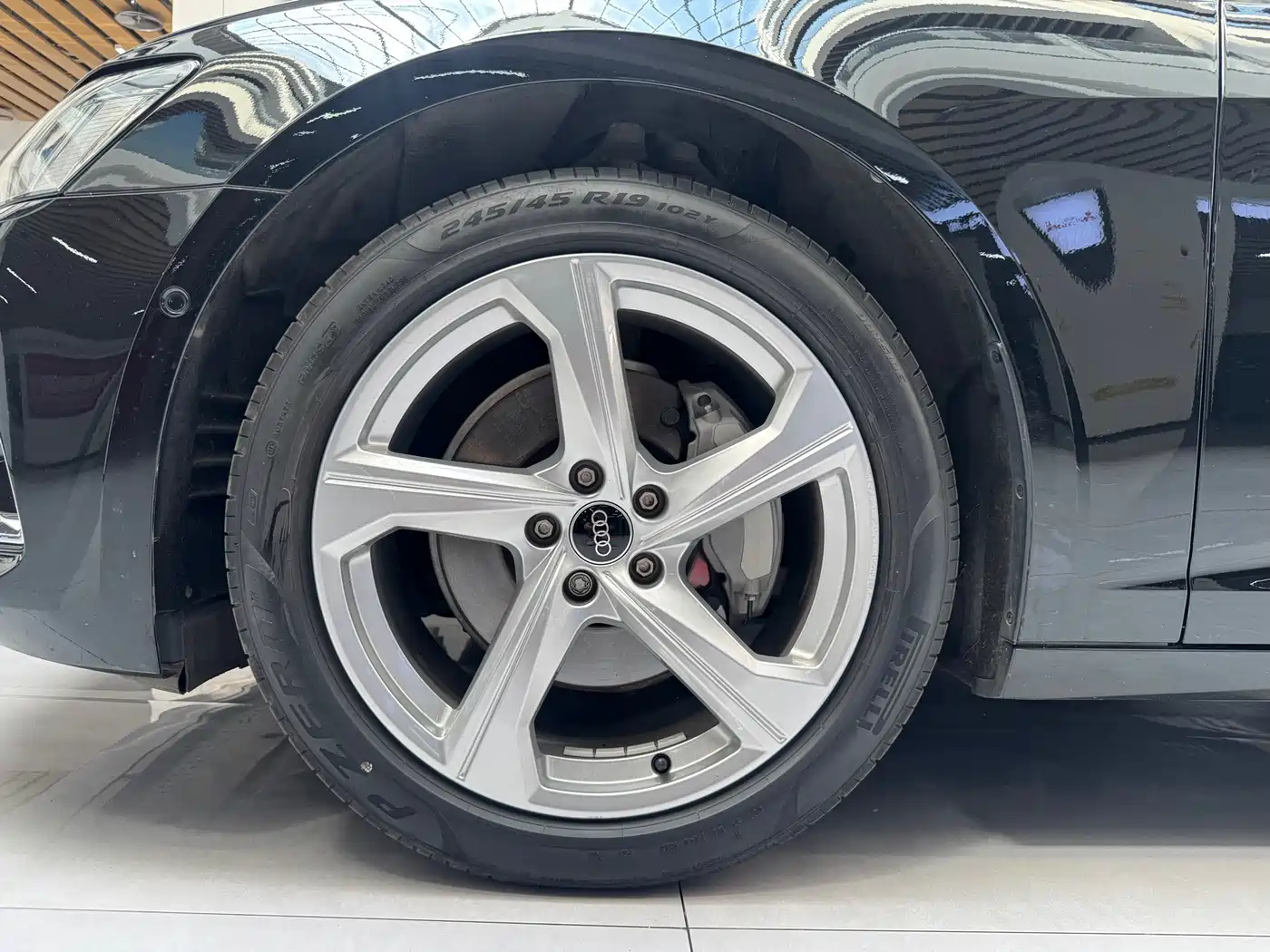 Фото 22 - Audi A6L