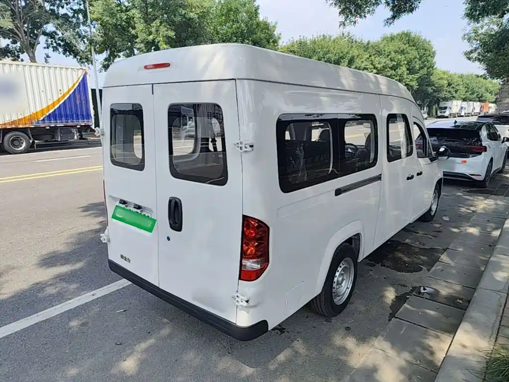Yufeng Auto Yufeng Golden Warehouse 2026 2025 PLUS Value Edition 42.3kWh