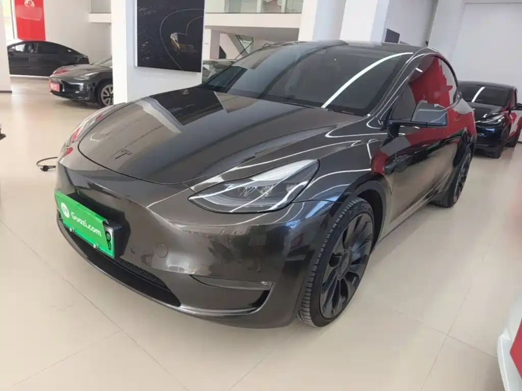 Tesla Model Y 2022