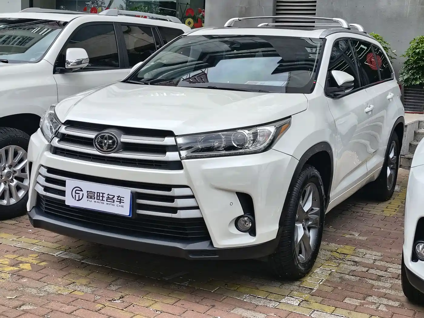 Toyota Highlander 2018 2.0T 4WD Luxury 7-seater (China V)