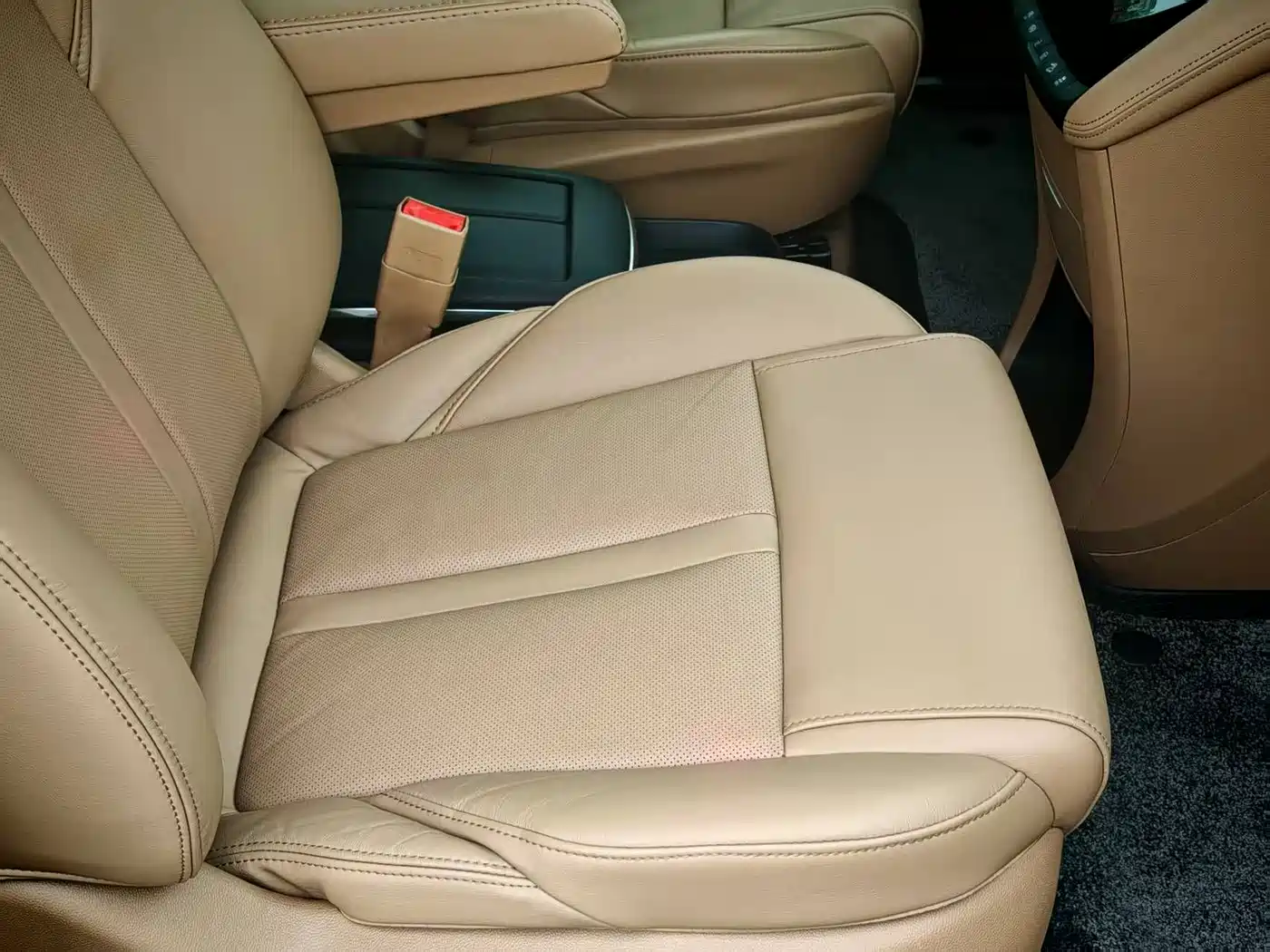 Buick GL8 2017 ES 28T Flagship China V фото 7