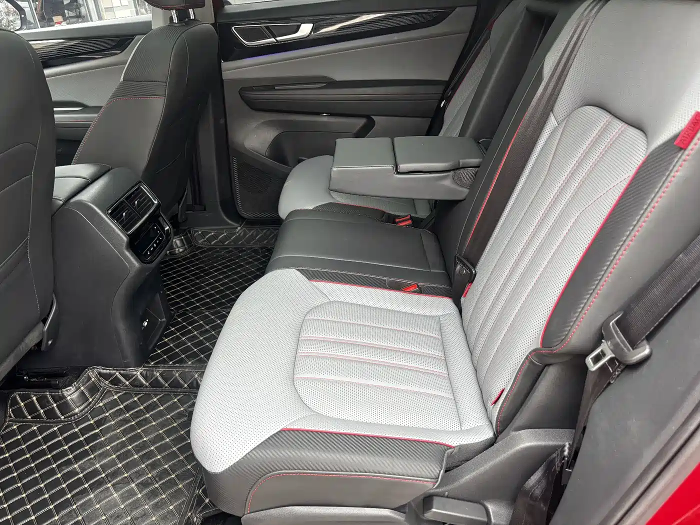 Volkswagen Teramont 2023 Teramont X 380TSI 4Motion Premium Luxury фото 8