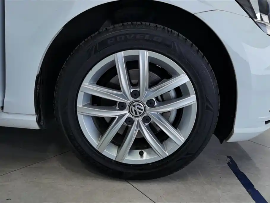 Volkswagen Golf 2018 230TSI Automatic Comfort фото 6