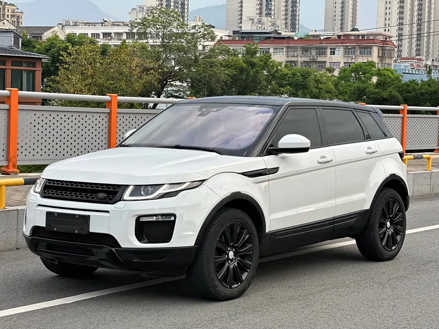 Land Rover Range Rover Evoque 2018 240PS SE Smart Edition