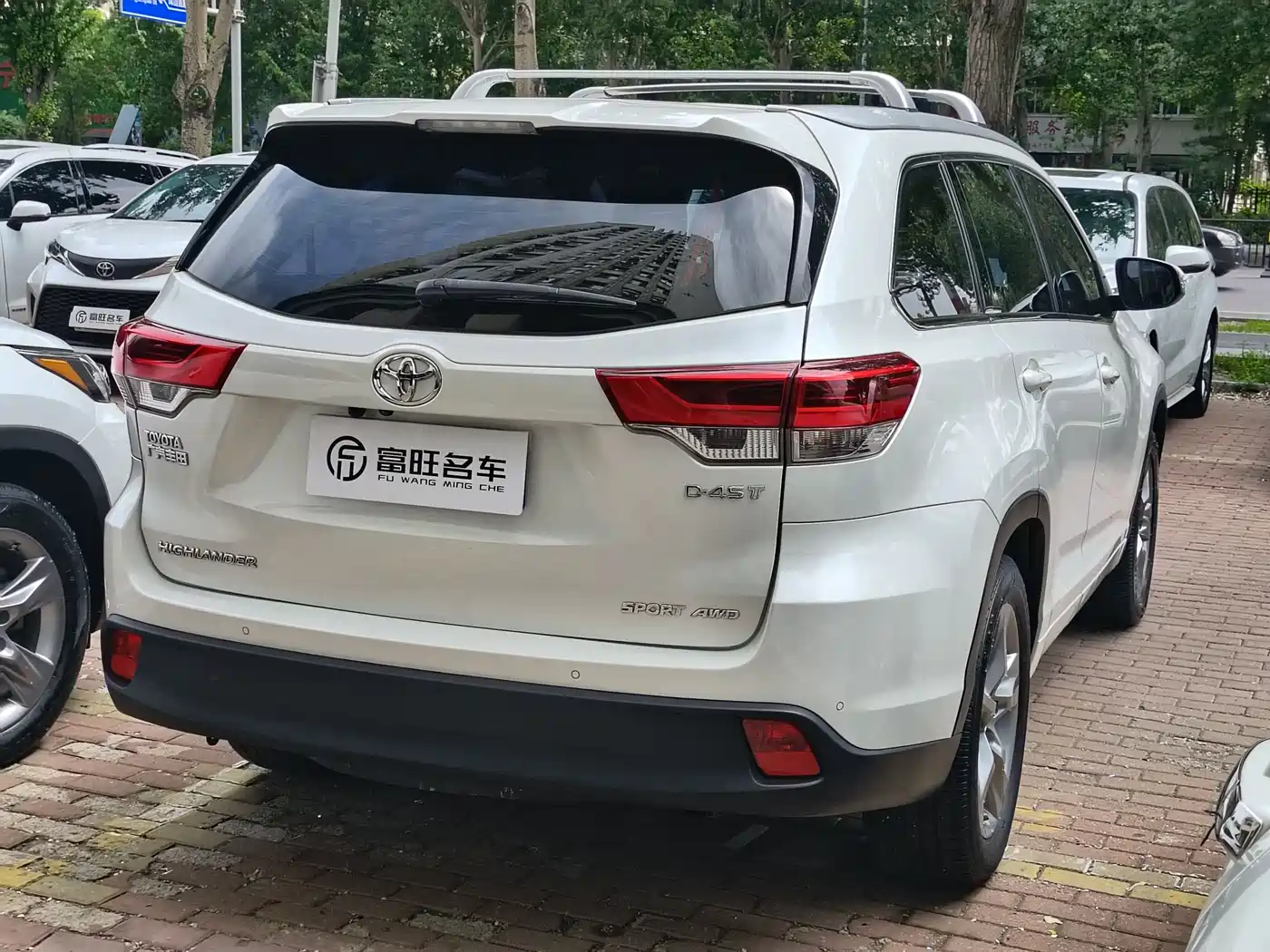 Toyota Highlander 2018 2.0T 4WD Luxury 7-seater (China V) фото 5
