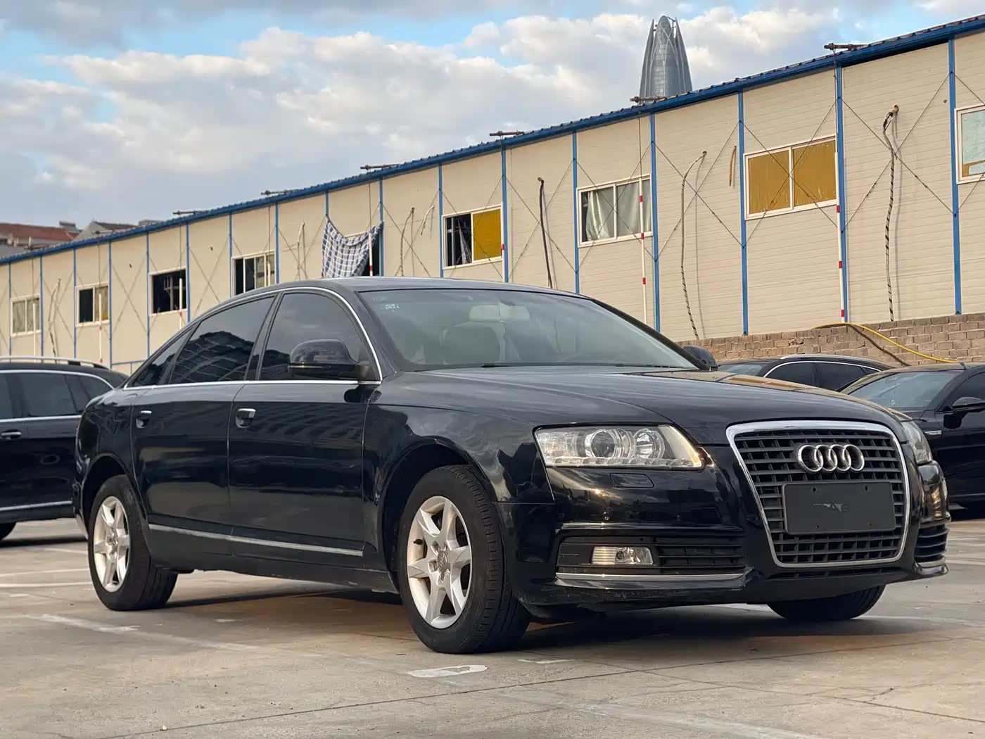 Photo 3 - Audi A6L